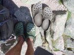 crocs thumb